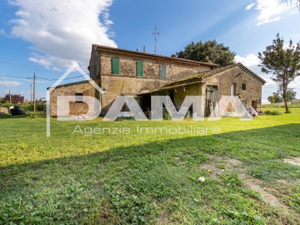 casa indipendente in vendita a Forlì in zona San Tomé