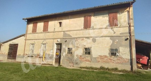 casa indipendente in vendita a Forlì in zona San Martino di Villafranca