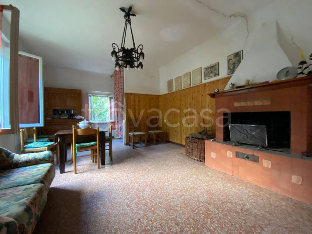 casa indipendente in vendita a Forlì in zona Centro Storico