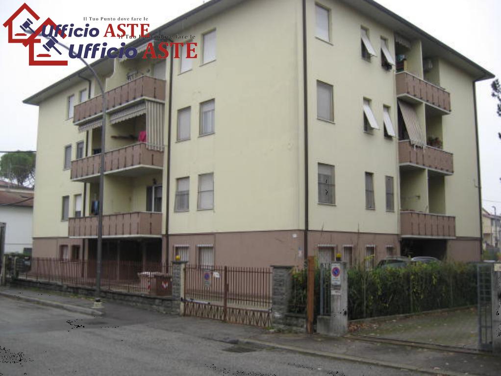 pentavano in vendita a Forlì
