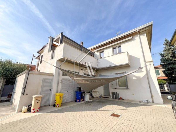casa indipendente in vendita a Forlì in zona San Benedetto