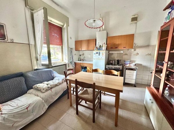 casa indipendente in vendita a Forlì in zona Centro Storico