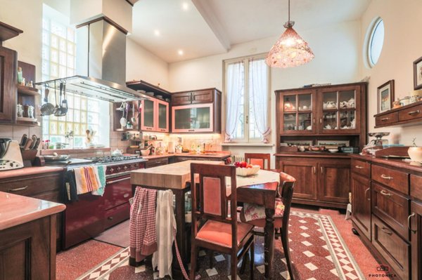 casa indipendente in vendita a Forlì