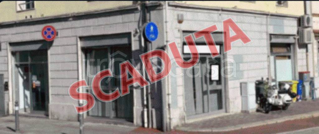 negozio in vendita a Forlì in zona Centro Storico