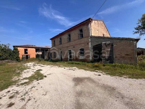 casa indipendente in vendita a Forlì in zona Villafranca di Forlì
