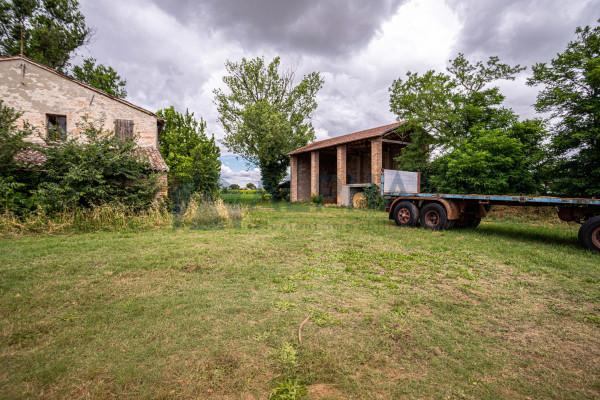 casa indipendente in vendita a Forlì in zona Ospedaletto