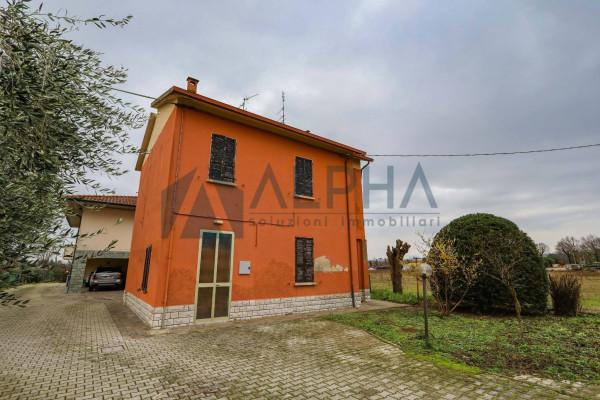 casa indipendente in vendita a Forlì