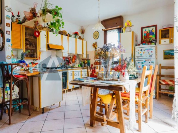 appartamento in vendita a Forlì in zona Carpena