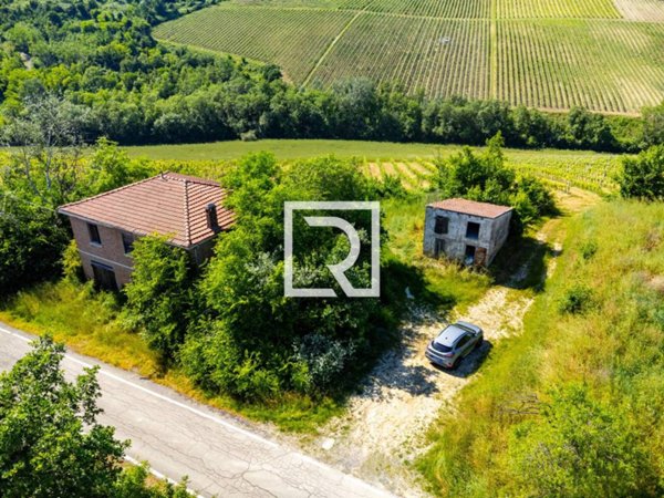 casa indipendente in vendita a Forlì in zona Villagrappa