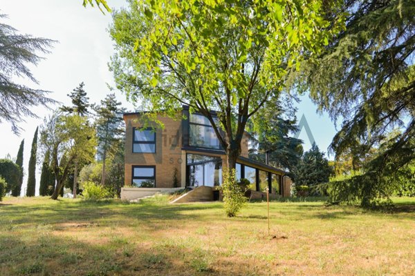 casa indipendente in vendita a Forlì