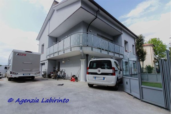 casa indipendente in vendita a Forlì in zona San Benedetto
