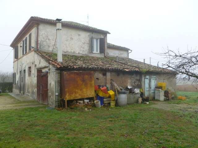 casa indipendente in vendita a Forlì in zona San Martino di Villafranca