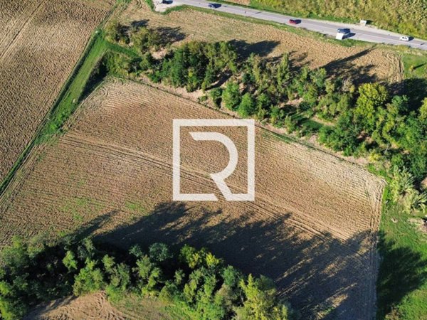 terreno agricolo in vendita a Forlì in zona Grisignano