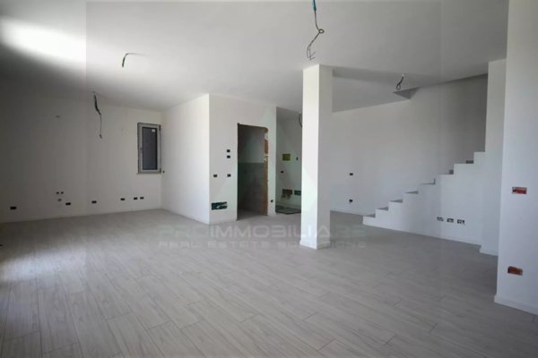 casa indipendente in vendita a Forlì in zona Volpina