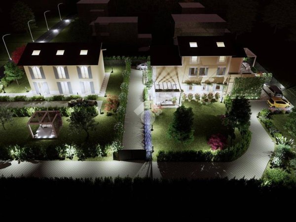 casa indipendente in vendita a Forlì in zona Ronco