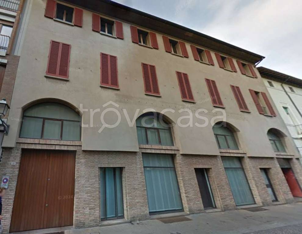 appartamento in vendita a Forlì in zona Centro Storico