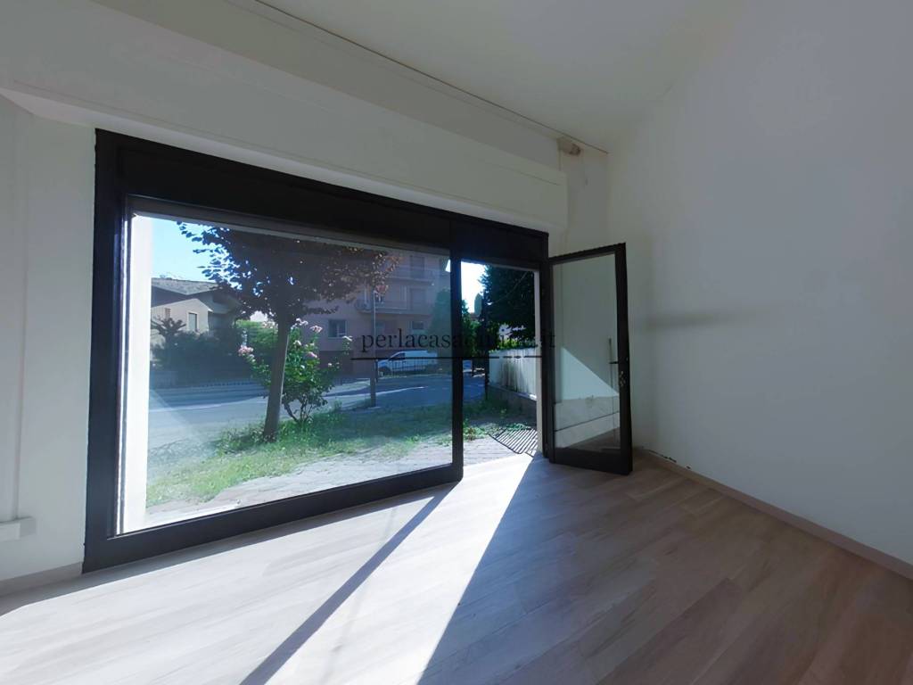 negozio in vendita a Forlì