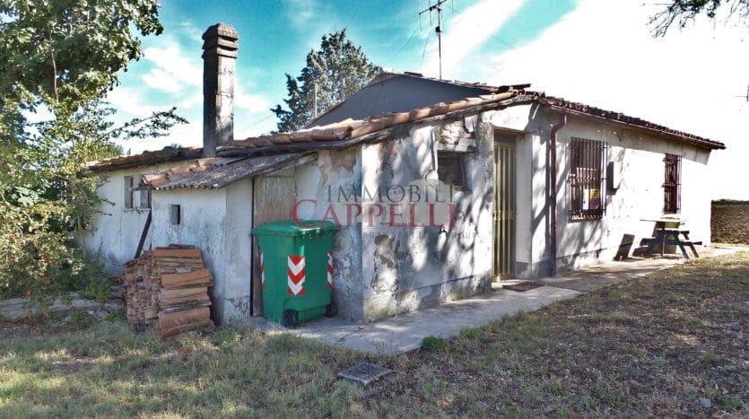 casa indipendente in vendita a Forlì