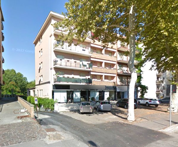 capannone in vendita a Forlì