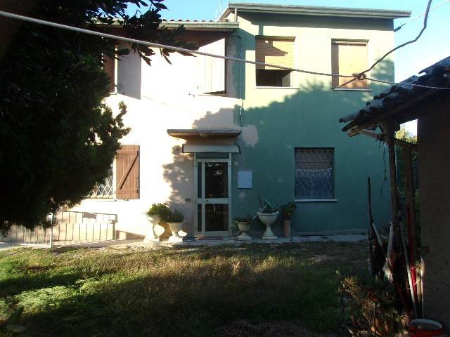 casa indipendente in vendita a Forlì in zona Pievequinta