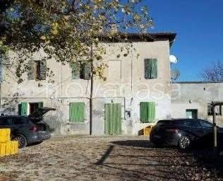 casale in vendita a Forlì in zona Carpinello