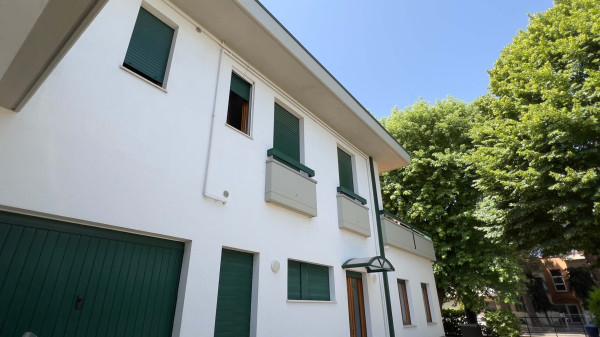 casa indipendente in vendita a Forlì