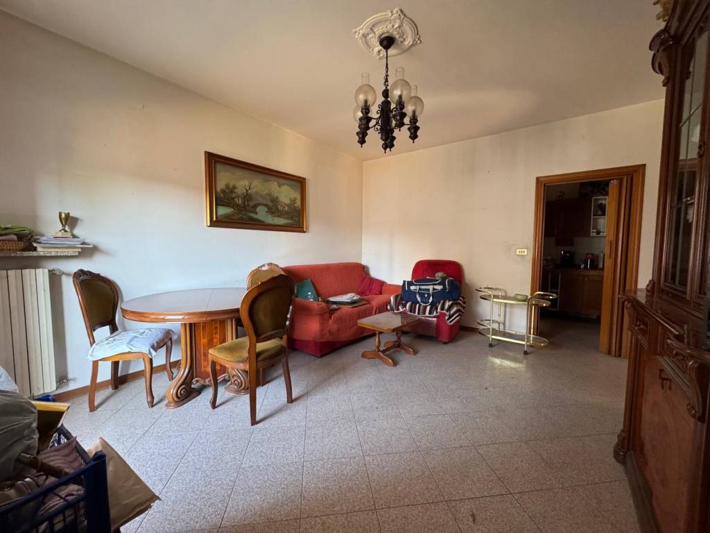 appartamento in vendita a Forlì in zona Vecchiazzano