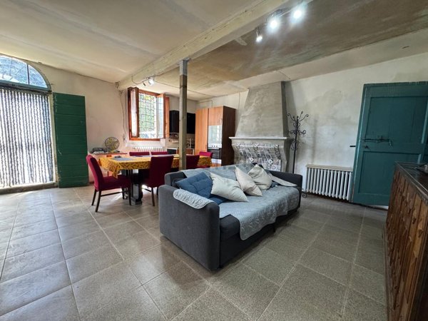 casa indipendente in vendita a Forlì in zona Roncadello