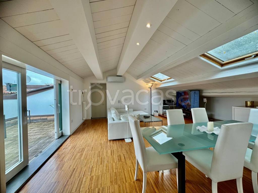 appartamento in vendita a Forlì in zona Centro Storico