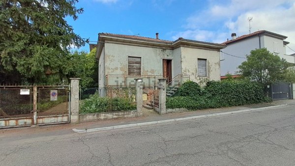 casa indipendente in vendita a Forlì in zona Musicisti / Grandi Italiani