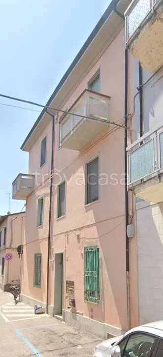 appartamento in vendita a Forlì in zona Centro Storico