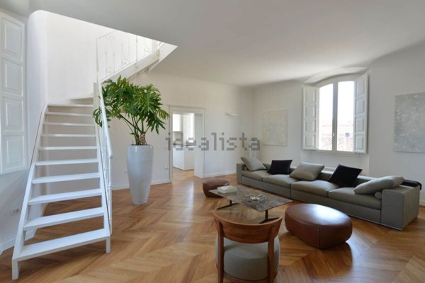 casa indipendente in vendita a Forlì in zona Centro Storico