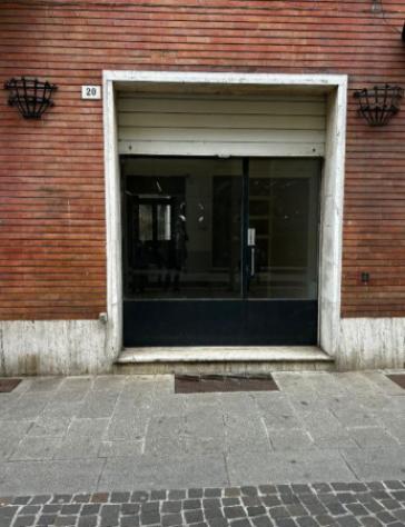 pentavano in vendita a Forlì