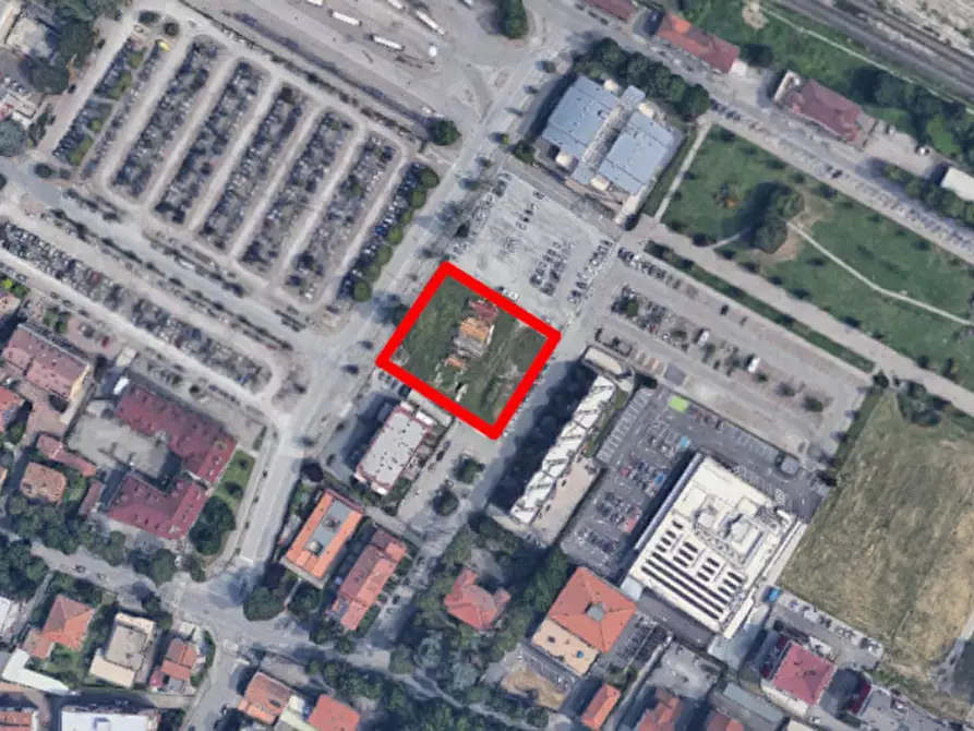 terreno edificabile in vendita a Forlì in zona Centro Storico
