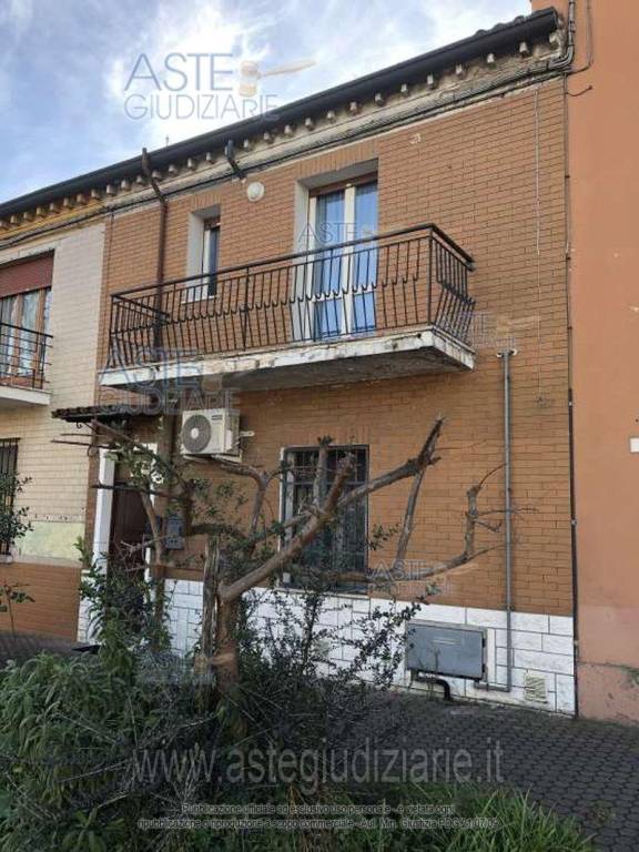 appartamento in vendita a Forlì in zona Ronco