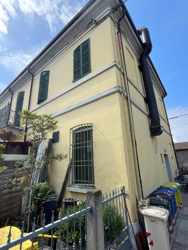 appartamento in vendita a Forlì in zona Carpena