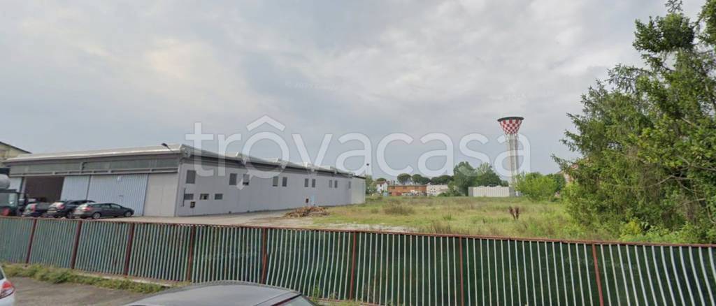 terreno edificabile in vendita a Forlì