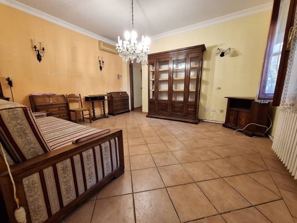 casa indipendente in vendita a Forlì in zona San Benedetto