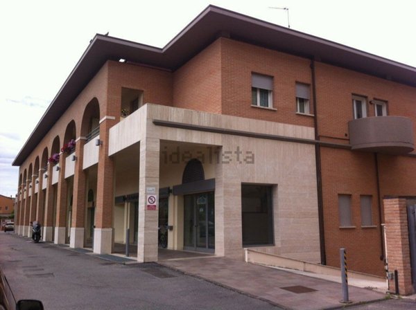 negozio in vendita a Forlì