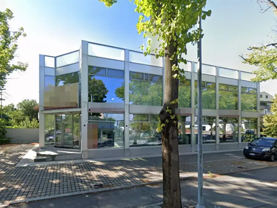 capannone in vendita a Forlì in zona Coriano