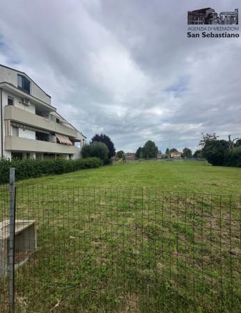 negozio in vendita a Forlì in zona Carpinello