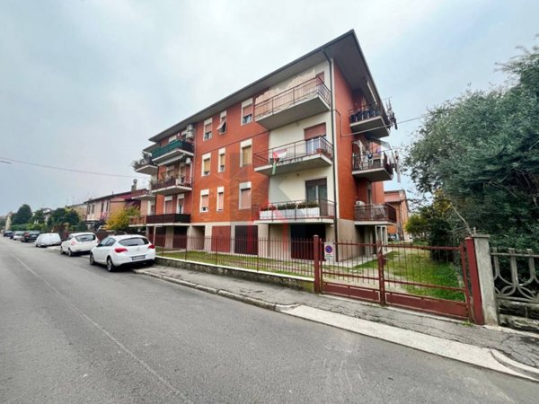 appartamento in vendita a Forlì in zona Cava