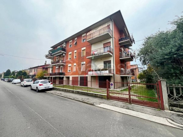appartamento in vendita a Forlì in zona Cava