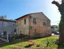 appartamento in vendita a Forlì in zona Villafranca di Forlì