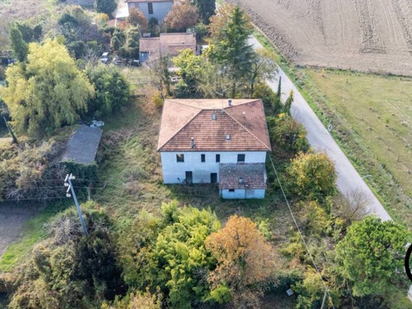 casa indipendente in vendita a Forlì in zona Villafranca di Forlì