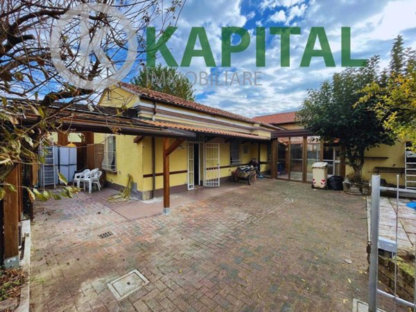 casa indipendente in vendita a Forlì in zona Centro Storico