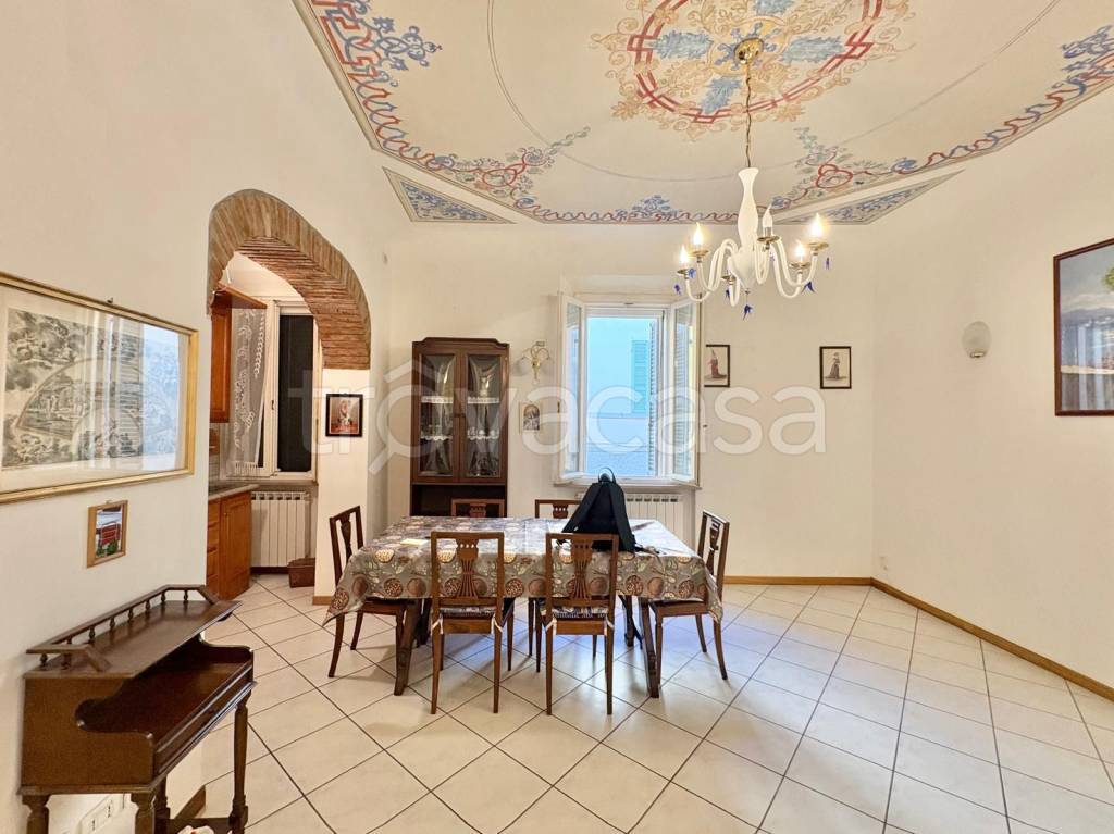 appartamento in vendita a Forlì in zona Centro Storico