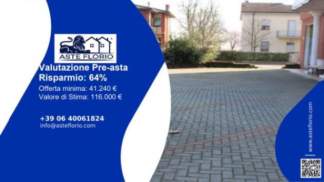 negozio in vendita a Forlì in zona Cà Ossi