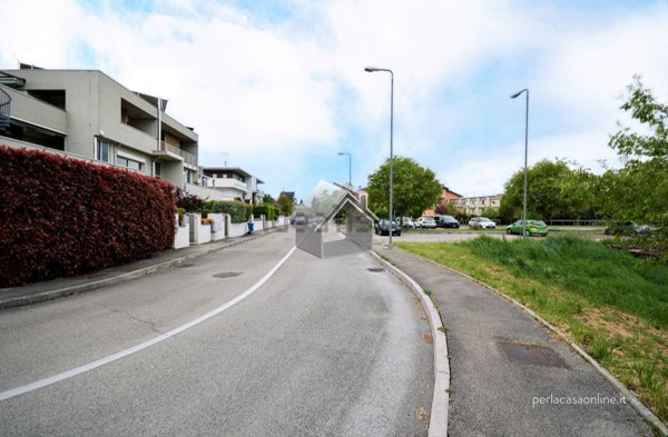 casa indipendente in vendita a Forlì in zona San Varano