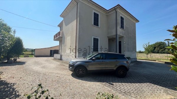 appartamento in vendita a Forlì